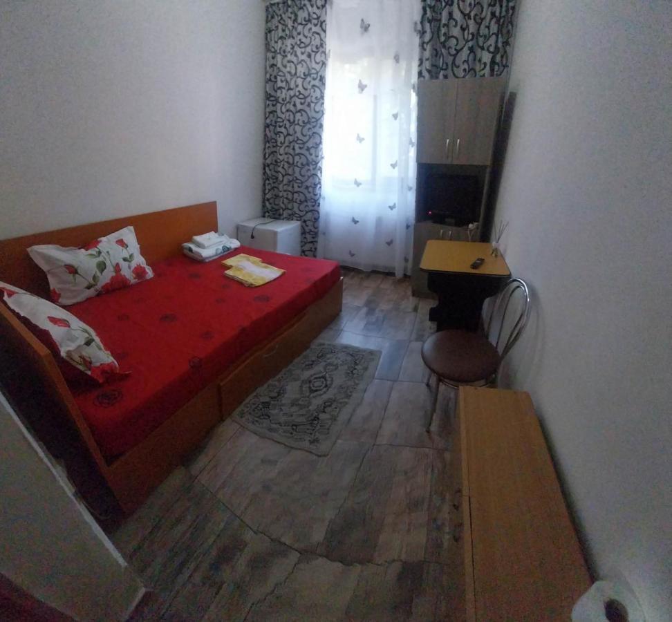 Ferienwohnung Garsoniera Buzau Exterior foto